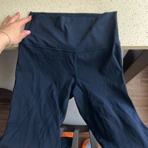 Lululemon leggings size 6